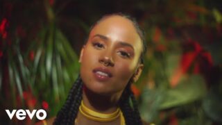 Mayra Andrade – Manga (Official Video)